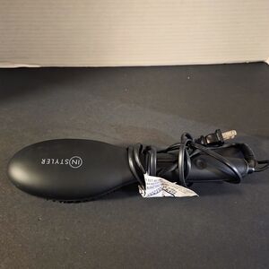 In Styler Straight Up Max Ceramic Straightening Brush Temp Control Black